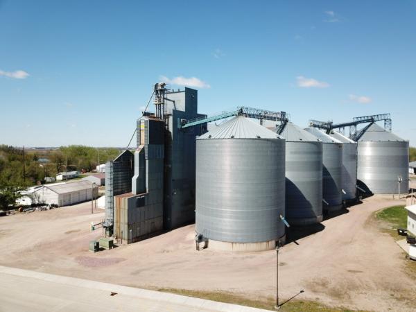 CRYSTAL VALLEY COOP - Grain Elevator
